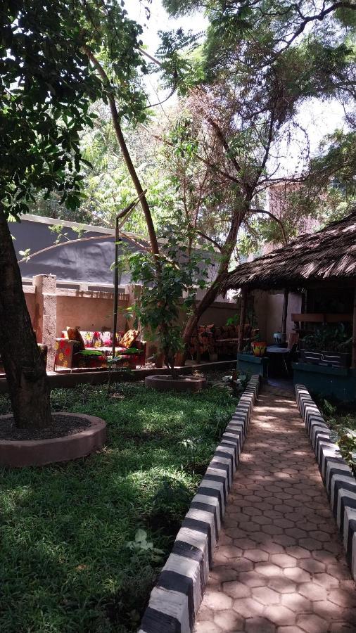 Green Garden Guest House อารูชา ภายนอก รูปภาพ