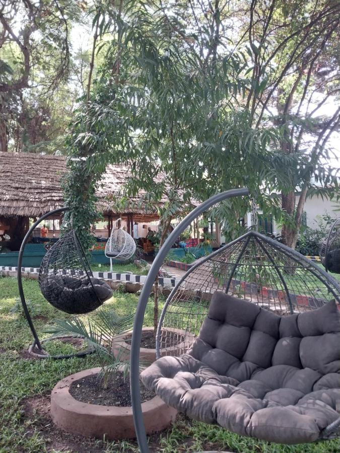 Green Garden Guest House อารูชา ภายนอก รูปภาพ